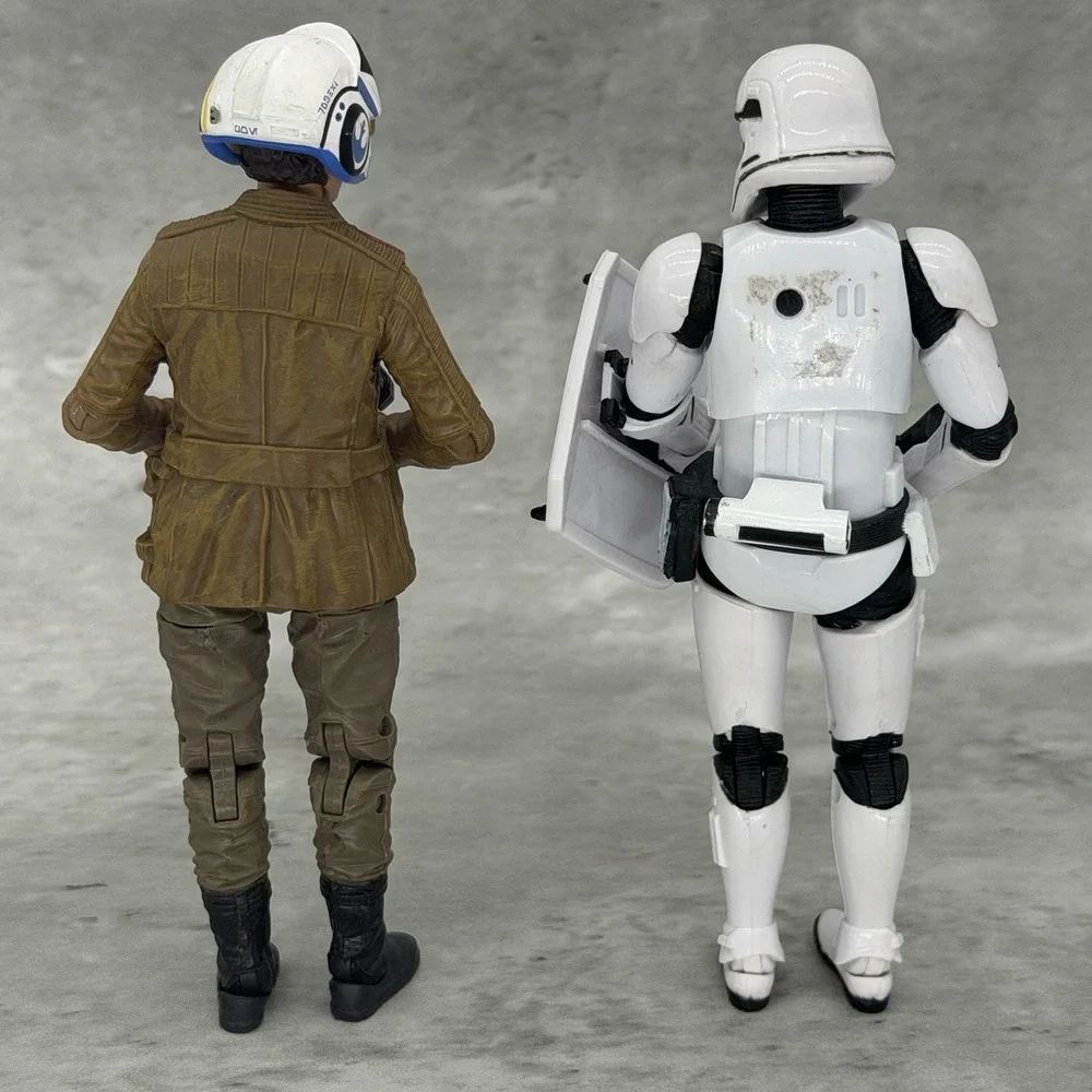 Hasbro Star Wars The Black Series Poe Dameron & Riot Control Stormtrooper